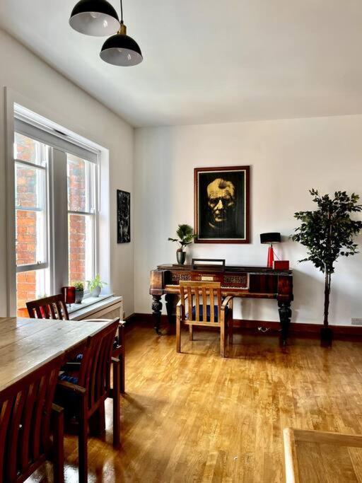 Charming City Townhouse Δουβλίνο Εξωτερικό φωτογραφία